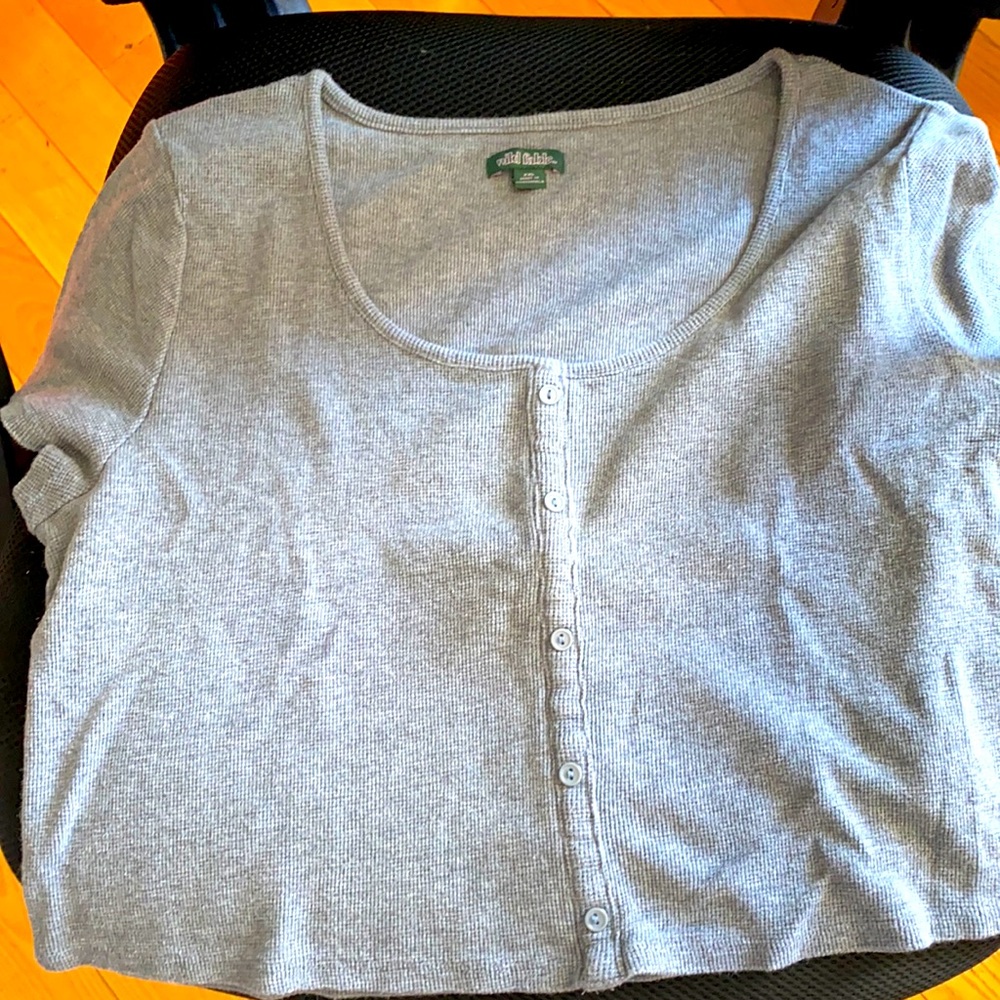 Grey crop top